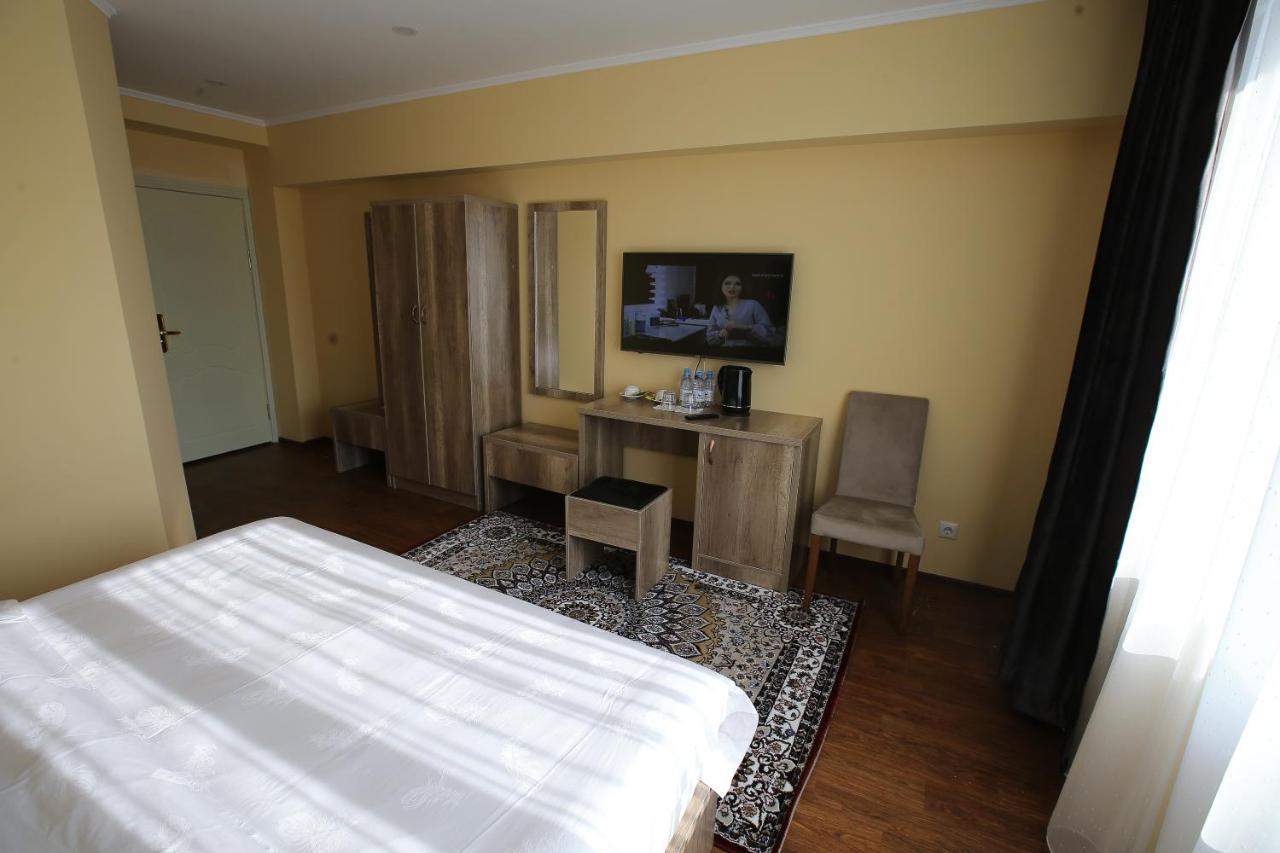 Hotel Altai Business 3*
